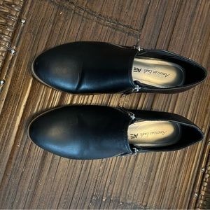 Black women’s shoes